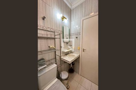 Casa à venda com 227m², 3 quartos e 4 vagas Casa à venda com 227m², 3 quartos e 4 vagasBanheiro Suíte 3