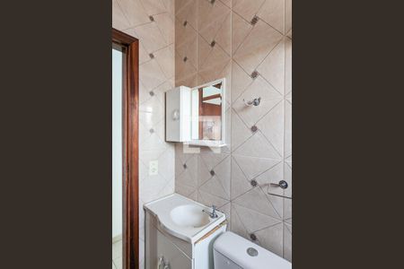 Banheiro de casa para alugar com 1 quarto, 45m² em Taboão, São Bernardo do Campo