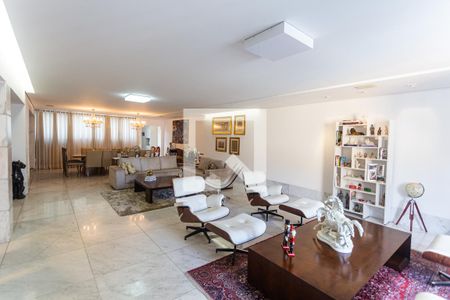 Sala 1 de apartamento à venda com 4 quartos, 311m² em Centro, Belo Horizonte