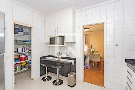 Apartamento à venda com 93m², 3 quartos e 2 vagas Apartamento à venda com 93m², 3 quartos e 2 vagasCozinha