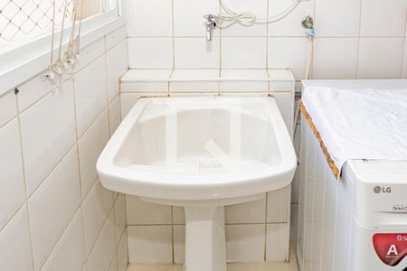 Apartamento à venda com 93m², 3 quartos e 2 vagas Apartamento à venda com 93m², 3 quartos e 2 vagasÁrea de Serviço