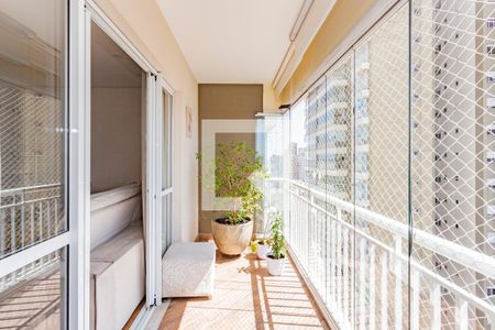 Apartamento à venda com 93m², 3 quartos e 2 vagas Apartamento à venda com 93m², 3 quartos e 2 vagasVaranda da Sala