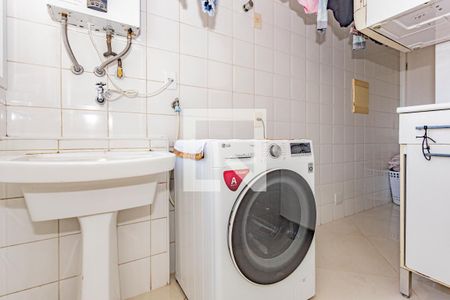 Apartamento à venda com 93m², 3 quartos e 2 vagas Apartamento à venda com 93m², 3 quartos e 2 vagasÁrea de Serviço