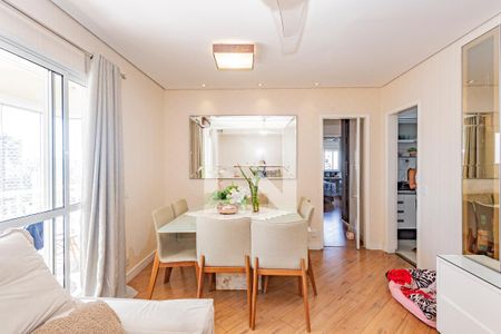 Apartamento à venda com 93m², 3 quartos e 2 vagas Apartamento à venda com 93m², 3 quartos e 2 vagasSala