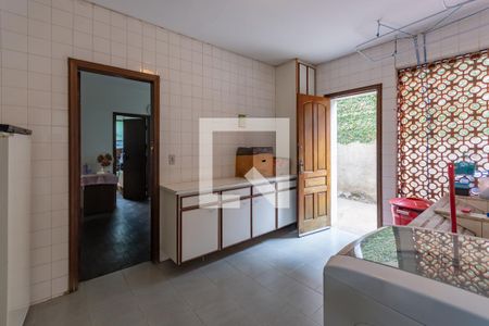 Casa à venda com 641m², 5 quartos e 10 vagasÁrea de Serviço