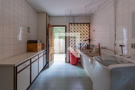 Casa à venda com 641m², 5 quartos e 10 vagasÁrea de Serviço