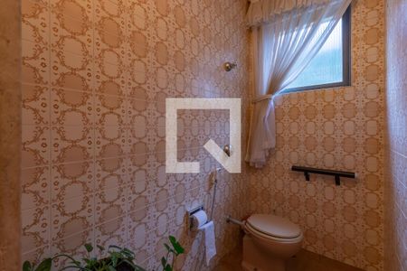 Casa à venda com 641m², 5 quartos e 10 vagasBanheiro Social