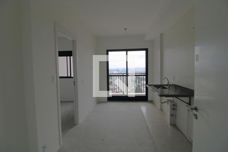 Sala e cozinha de apartamento à venda com 1 quarto, 28m² em Veleiros, São Paulo