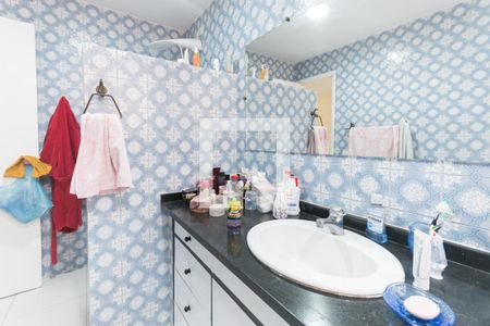 Apartamento à venda com 217m², 3 quartos e 1 vagaBanheiro da Suíte