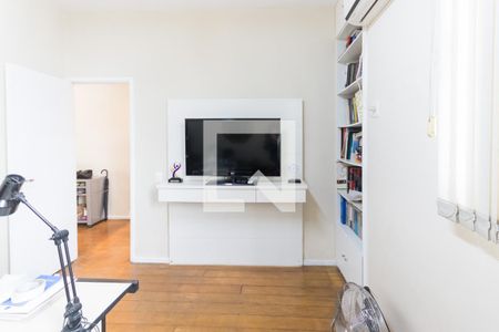 Apartamento à venda com 217m², 3 quartos e 1 vagaEscritório