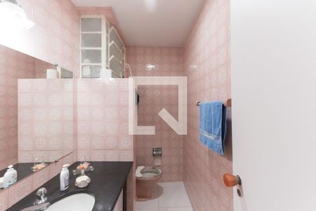 Apartamento à venda com 217m², 3 quartos e 1 vagaBanheiro 