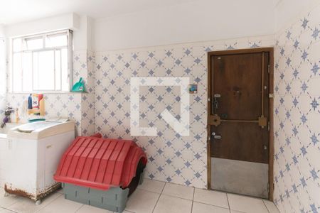 Apartamento à venda com 217m², 3 quartos e 1 vagaÁrea de Serviço