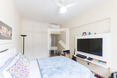 Apartamento à venda com 217m², 3 quartos e 1 vagaSuíte
