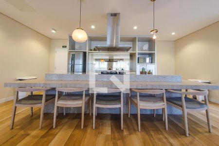 Apartamento à venda com 70m², 2 quartos e 1 vagaÁrea gourmet