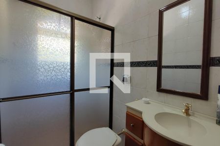 Casa para alugar com 299m², 4 quartos e 6 vagasBanheiro Suíte 3