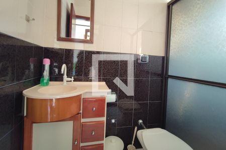 Casa para alugar com 299m², 4 quartos e 6 vagasBanheiro Suíte 2