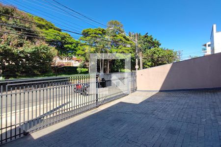 Casa para alugar com 299m², 4 quartos e 6 vagasGaragem - Quintal
