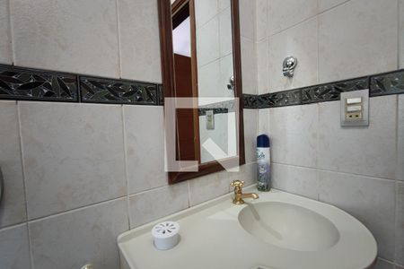 Casa para alugar com 299m², 4 quartos e 6 vagasBanheiro Suíte 3