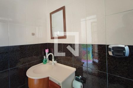 Casa para alugar com 299m², 4 quartos e 6 vagasBanheiro Suíte 2