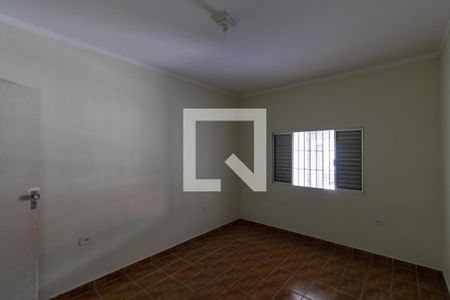 Casa 1 - Quarto  de casa para alugar com 2 quartos, 105m² em Vila Sao Geraldo, São Paulo