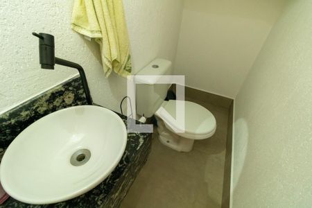Casa à venda com 150m², 3 quartos e 2 vagasLavabo