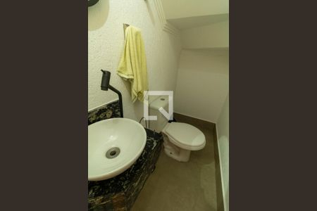 Casa à venda com 150m², 3 quartos e 2 vagasLavabo