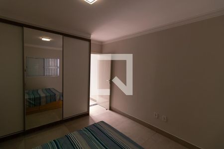Casa à venda com 150m², 3 quartos e 2 vagasQuarto 3