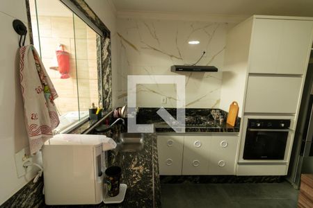 Casa à venda com 150m², 3 quartos e 2 vagasCozinha