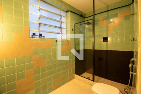 Banheiro da Suíte de apartamento para alugar com 4 quartos, 186m² em Moinhos de Vento, Porto Alegre