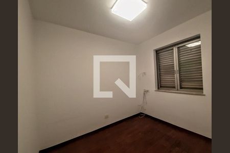 Quarto de apartamento à venda com 4 quartos, 160m² em Vila Paris, Belo Horizonte