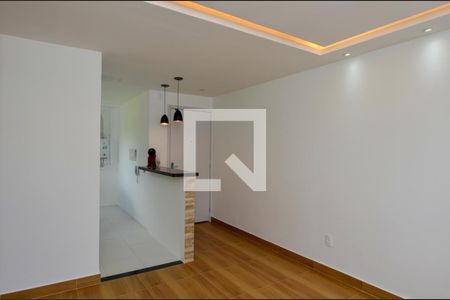 Sala de apartamento para alugar com 2 quartos, 43m² em Recreio dos Bandeirantes, Rio de Janeiro
