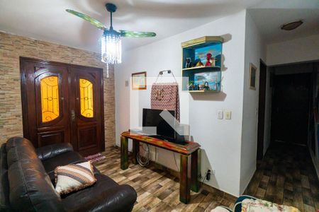 Sala de casa à venda com 3 quartos, 100m² em Jardim Itacolomi, São Paulo