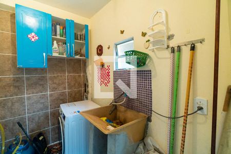 Casa à venda com 100m², 3 quartos e sem vagaÁrea de Serviço