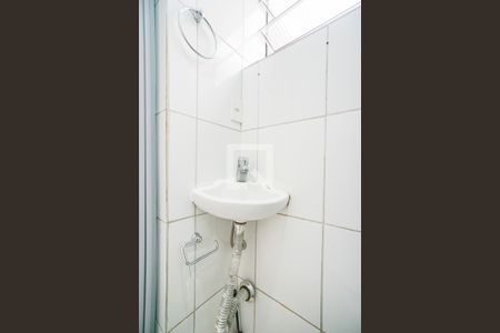 Casa de condomínio para alugar com 65m², 2 quartos e sem vagaBanheiro