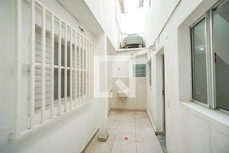 Casa de condomínio para alugar com 65m², 2 quartos e sem vagaQuintal