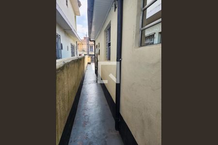 Casa para alugar com 30m², 1 quarto e sem vaga Casa para alugar com 30m², 1 quarto e sem vagaCorredor