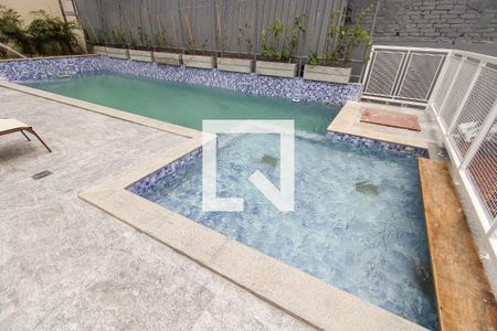 Apartamento para alugar com 33m², 1 quarto e sem vagaPiscina