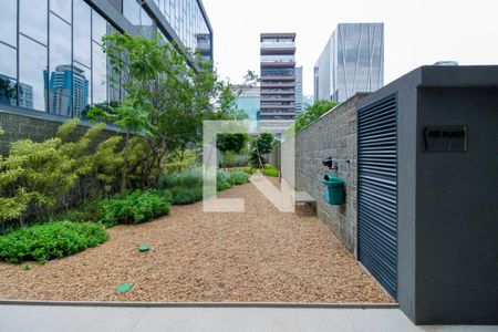 Studio à venda com 34m², 1 quarto e sem vaga Studio à venda com 34m², 1 quarto e sem vagaÁrea comum