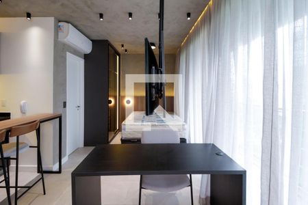 Sala/Quarto de kitnet/studio à venda com 1 quarto, 34m² em Vila Olímpia, São Paulo