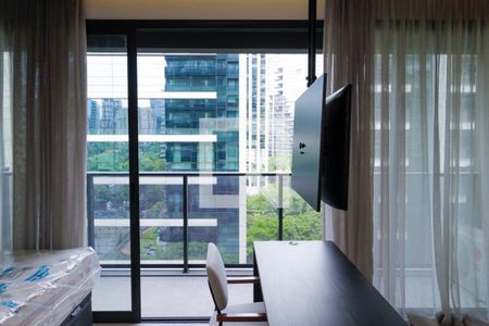 Studio à venda com 34m², 1 quarto e sem vaga Studio à venda com 34m², 1 quarto e sem vagaVaranda