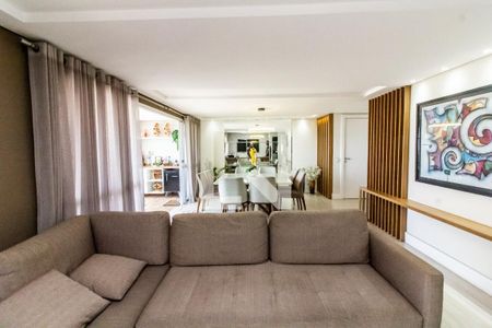 Sala de apartamento para alugar com 3 quartos, 136m² em Jardim Olympia, São Paulo