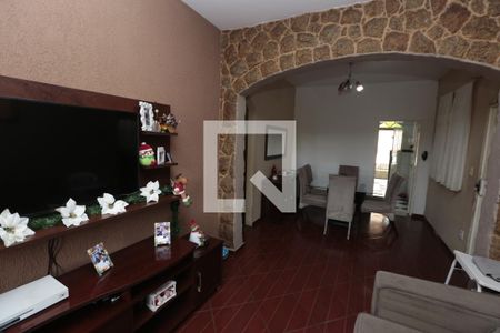 Sala de casa à venda com 3 quartos, 154m² em Novo Eldorado, Contagem