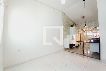 Sala de casa para alugar com 1 quarto, 80m² em Vila Nova, Campinas
