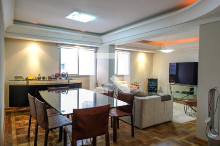 Apartamento à venda com 115m², 2 quartos e 1 vagaSala