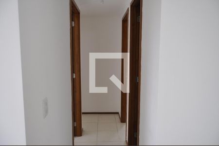 Corredor de apartamento à venda com 3 quartos, 68m² em Engenho de Dentro, Rio de Janeiro