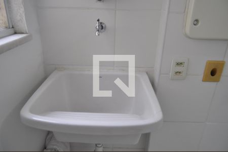 Apartamento à venda com 68m², 3 quartos e 1 vagaÁrea de Serviço