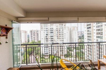 Vista da Sala de apartamento à venda com 2 quartos, 110m² em Alphaville, Santana de Parnaíba