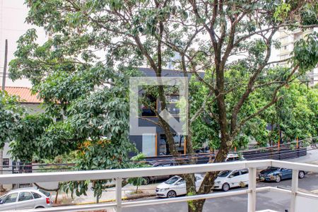 Sacada de apartamento à venda com 2 quartos, 88m² em Cambuí, Campinas