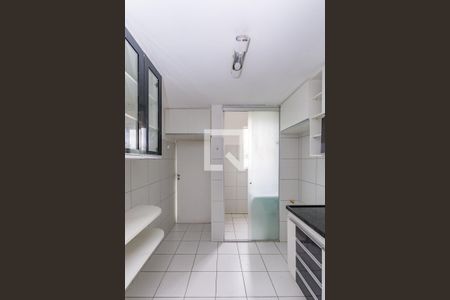 Apartamento à venda com 65m², 2 quartos e 2 vagas Apartamento à venda com 65m², 2 quartos e 2 vagasCozinha