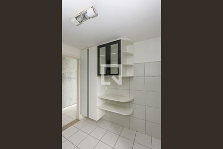 Apartamento à venda com 65m², 2 quartos e 2 vagas Apartamento à venda com 65m², 2 quartos e 2 vagasCozinha